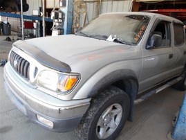 2002 Toyota Tacoma SR5 Silver Crew Cab 3.4L AT 2WD #Z24710